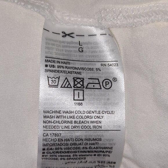 Ladies luxe top  NWT - Picture 7 of 9